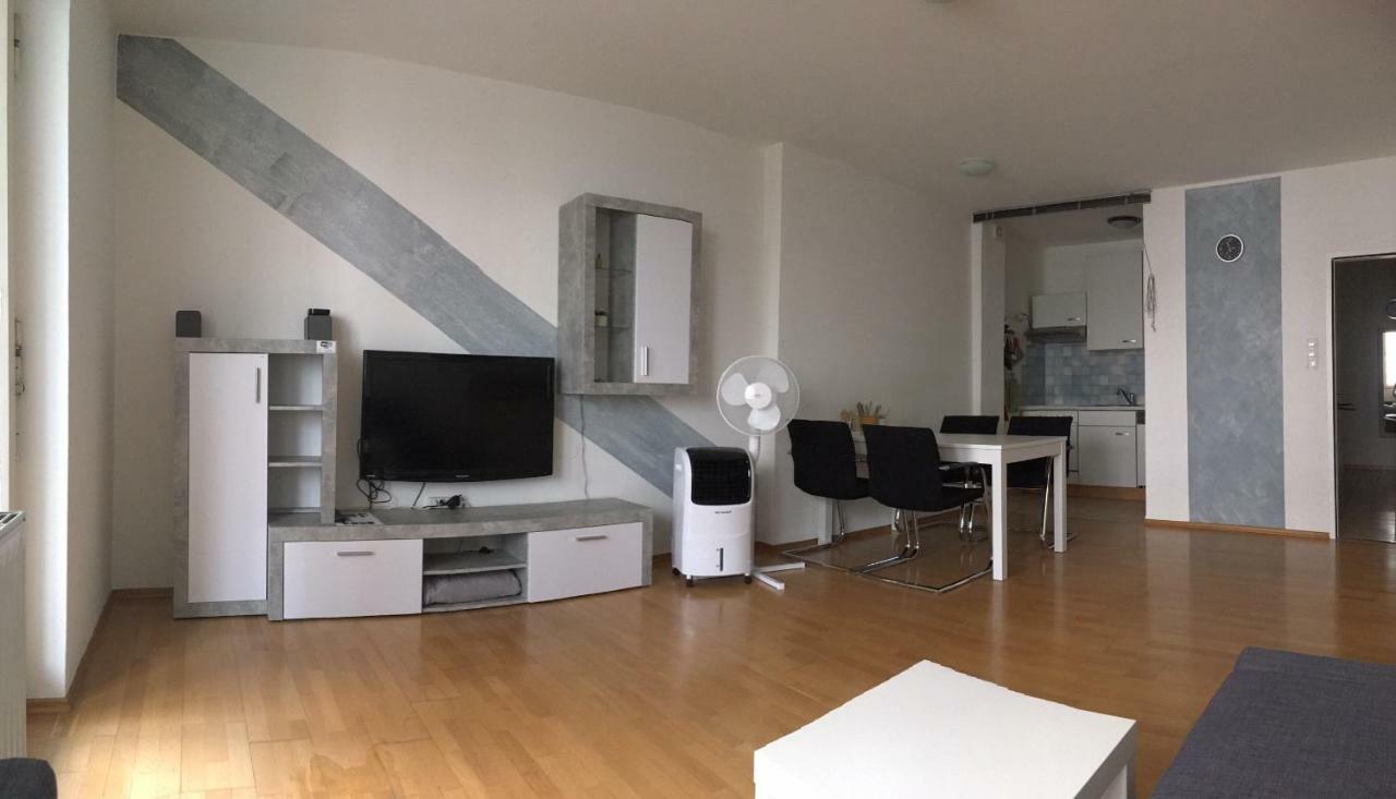 Appartement Top 7 Linz Luaran gambar